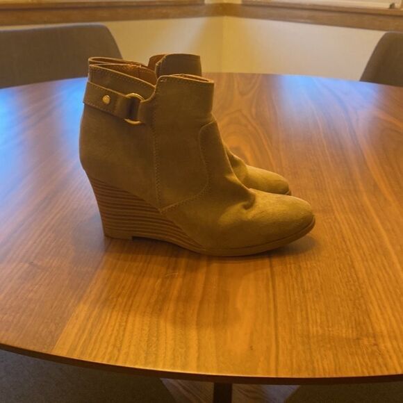 Maurice's Wedge Faux Suede boots - Picture 3 of 9